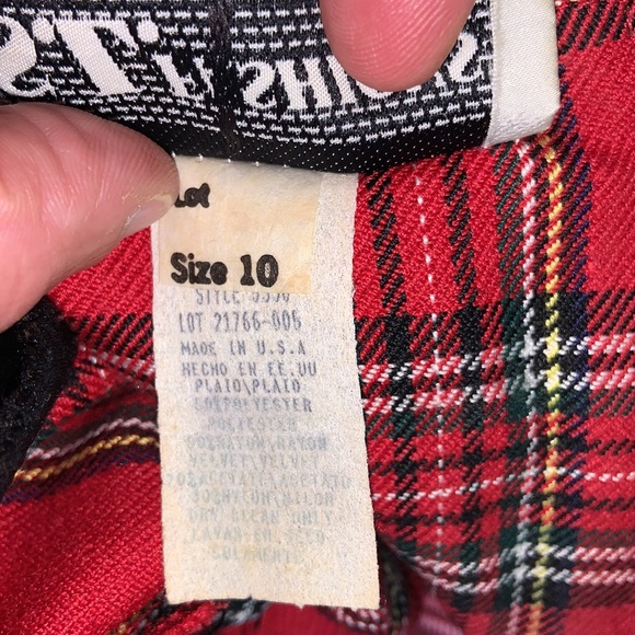 Vintage 1980s red tartan plaid with velvet accents, size 10 tea length dress - Picture 11 of 16